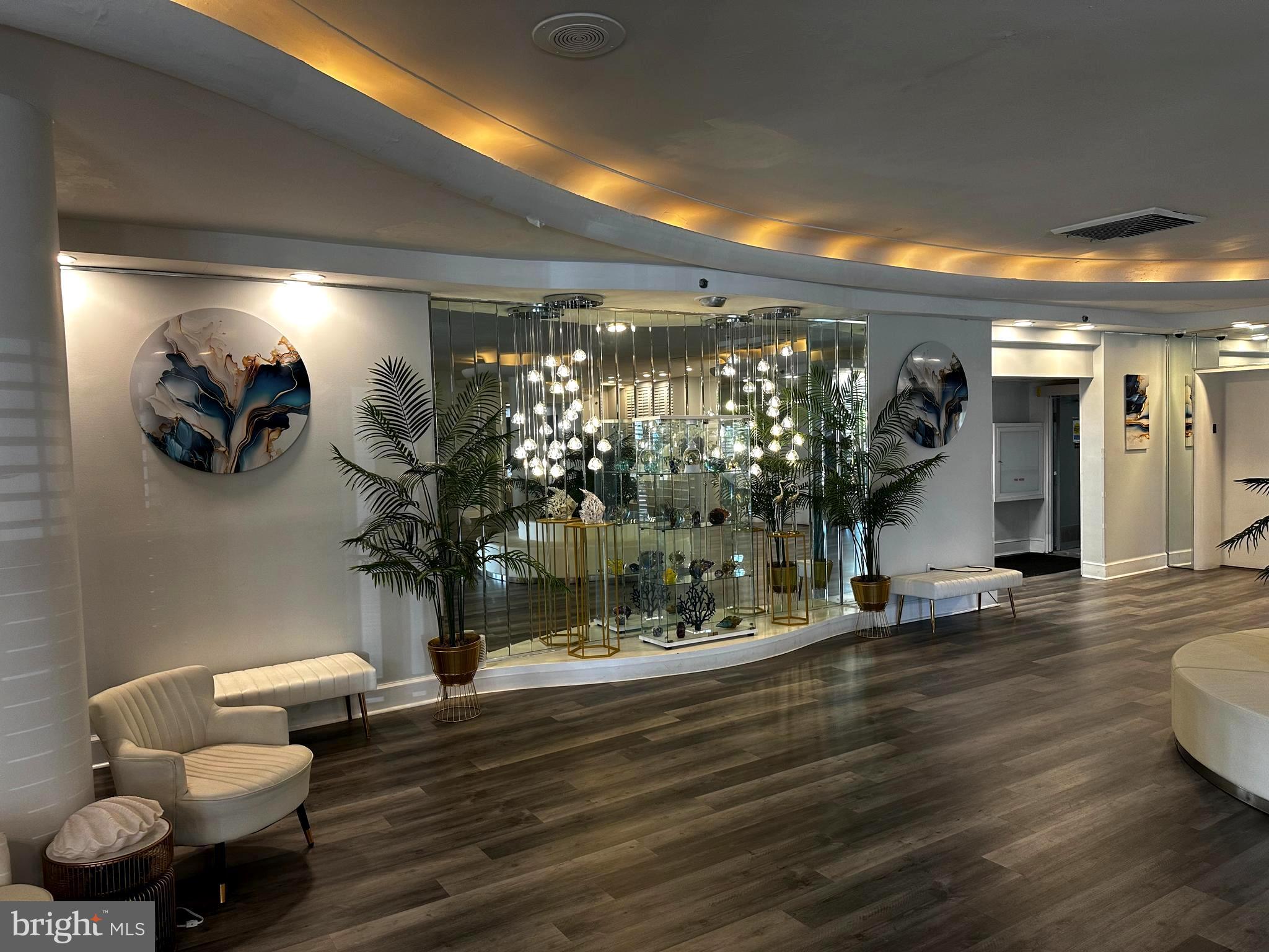 101 South Raleigh Avenue Atlantic City, NJ 08401 - Photo 13 of 18 a view of a room with gym equipment