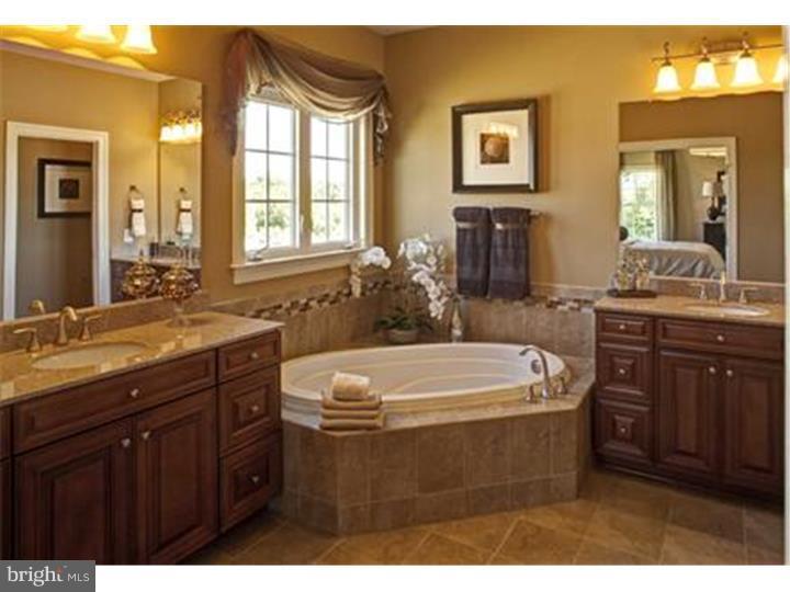 2429 Access Road Warrington, PA 18976 - Photo 8 of 15 Gallery Image 8