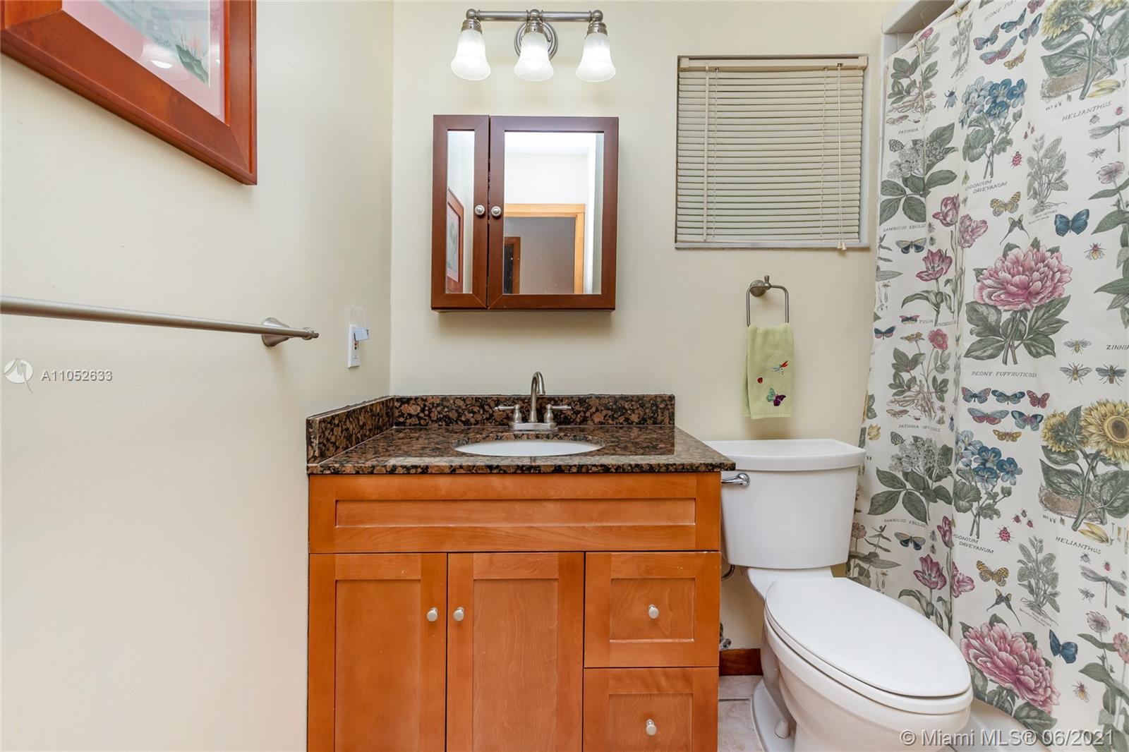 5611 Southwest 196th Lane Southwest Ranches, FL 33332 - Photo 12 of 31
