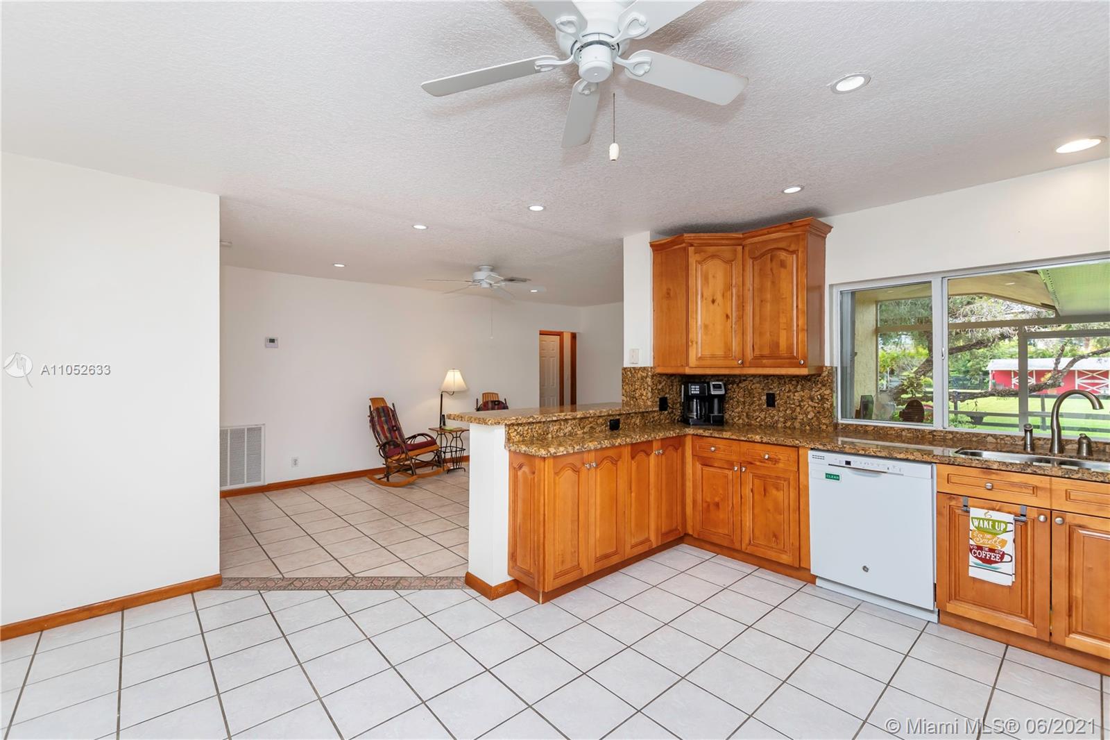 5611 Southwest 196th Lane Southwest Ranches, FL 33332 - Photo 23 of 31