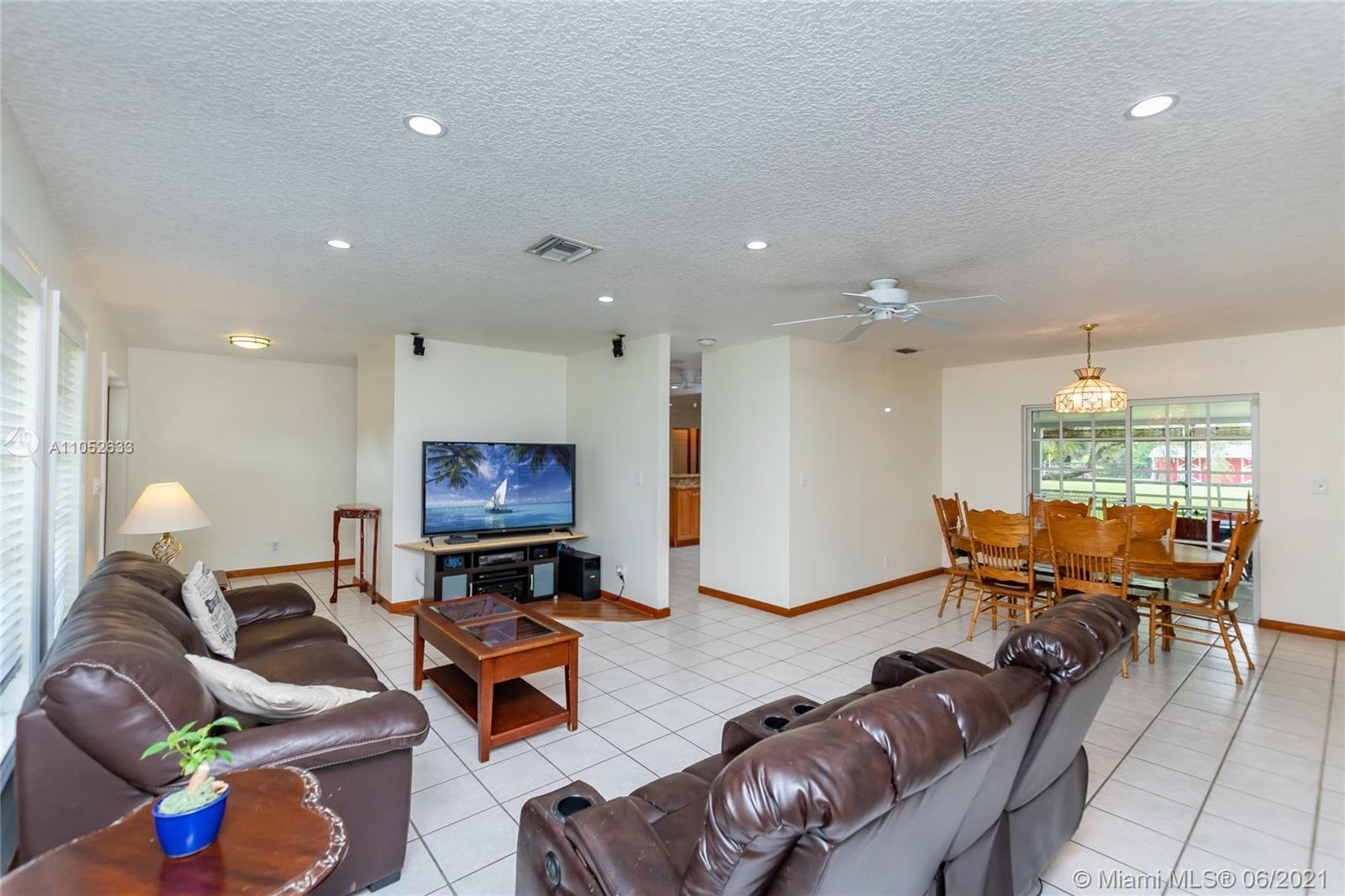 5611 Southwest 196th Lane Southwest Ranches, FL 33332 - Photo 25 of 31