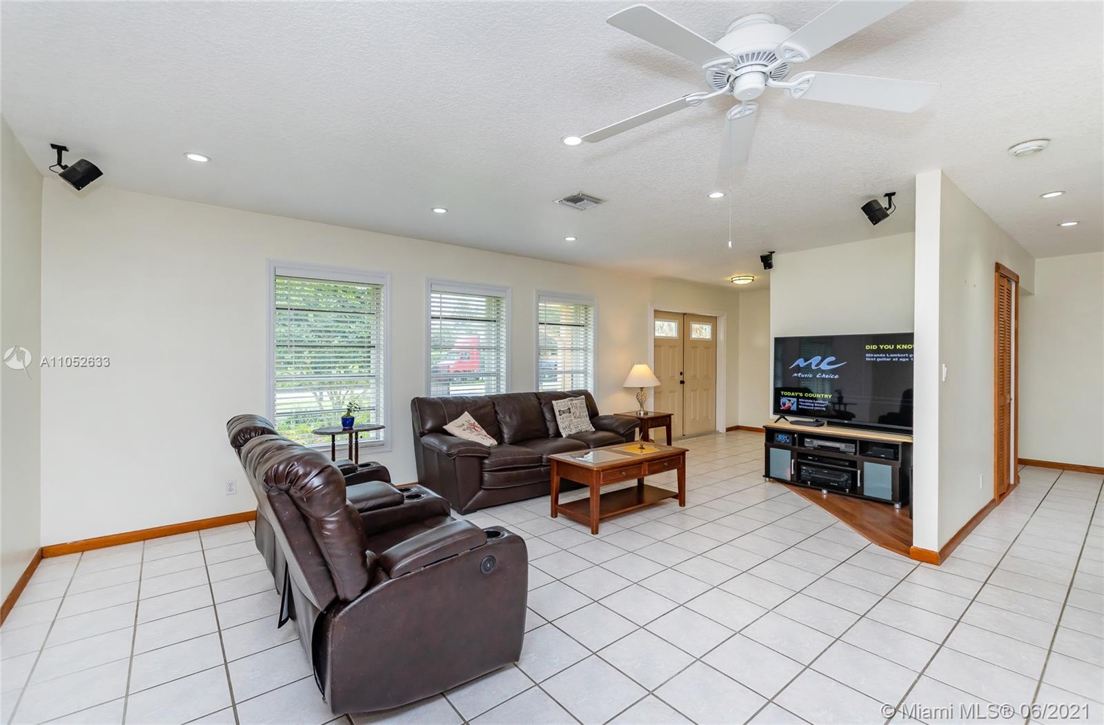 5611 Southwest 196th Lane Southwest Ranches, FL 33332 - Photo 26 of 31