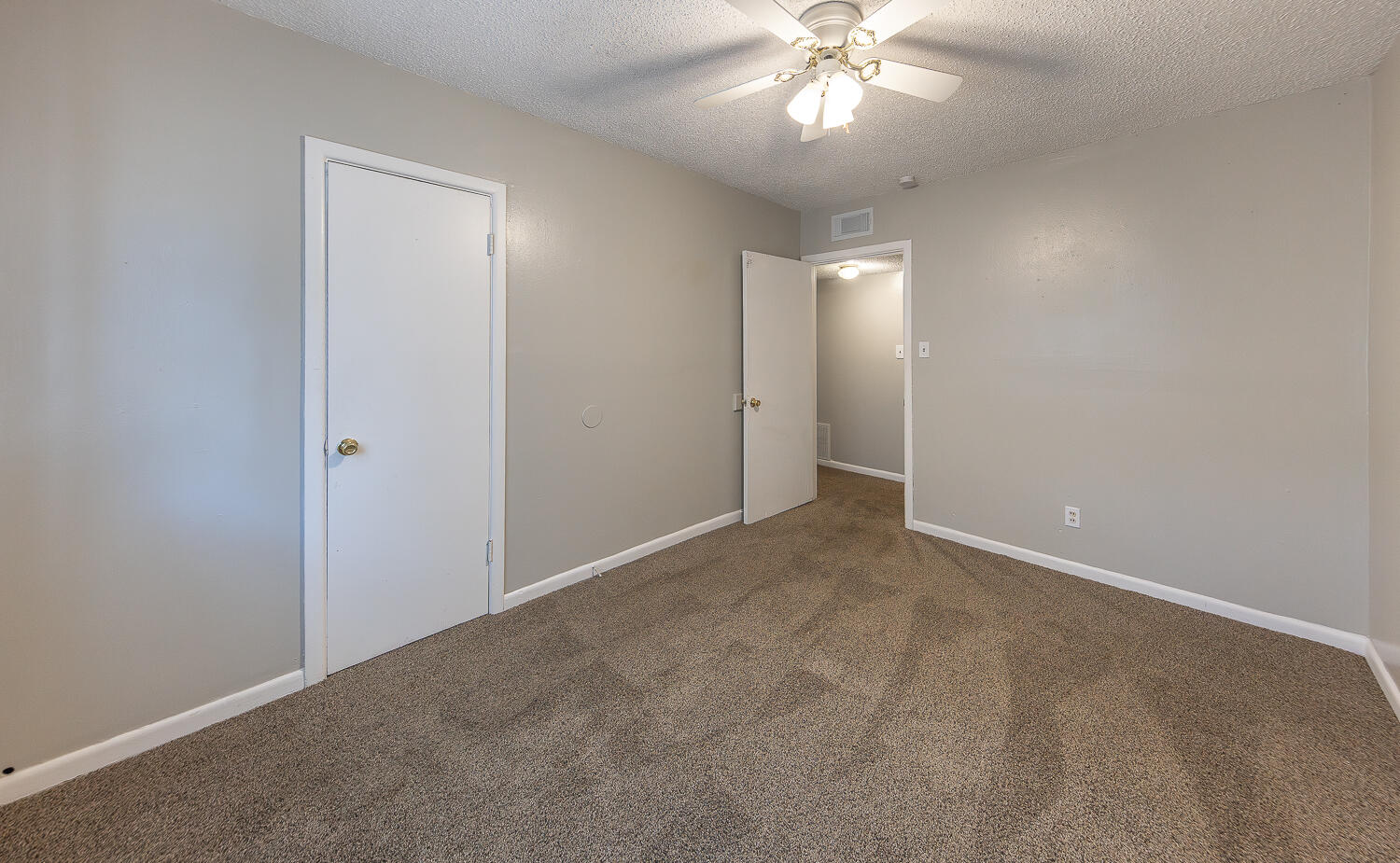 5005 39th Street Lubbock, TX 79414 - Photo 13 of 23 2L9A1562