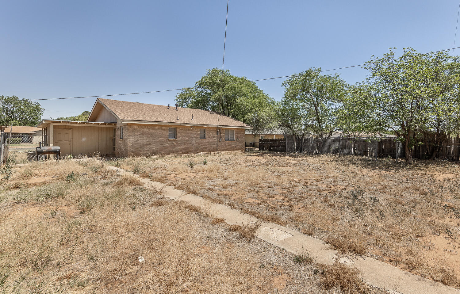 5005 39th Street Lubbock, TX 79414 - Photo 20 of 23 2L9A1605