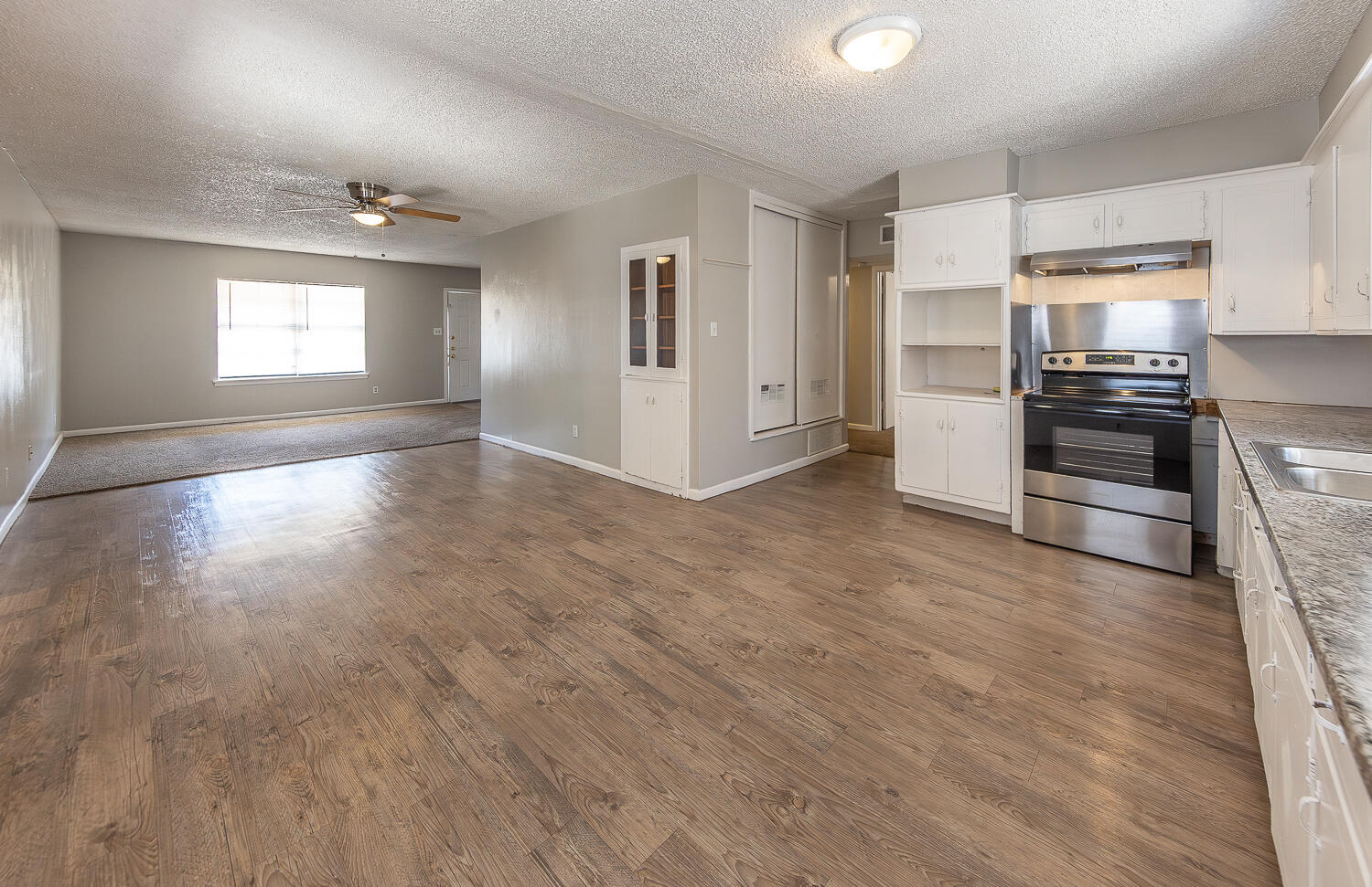 5005 39th Street Lubbock, TX 79414 - Photo 8 of 23 2L9A1533