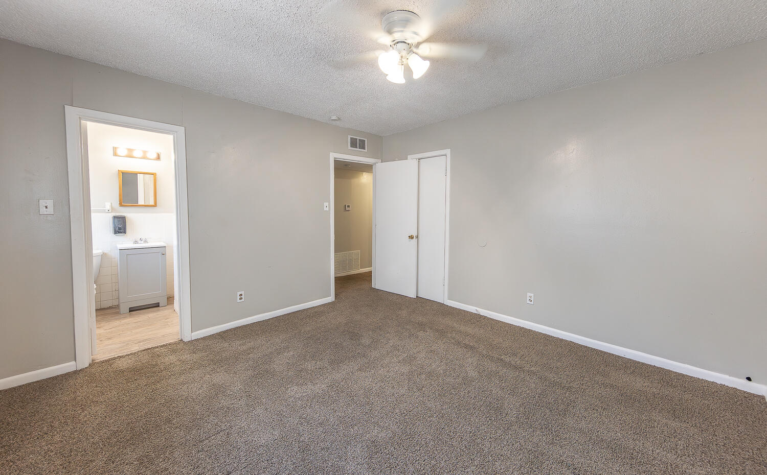 5005 39th Street Lubbock, TX 79414 - Photo 10 of 23 2L9A1546