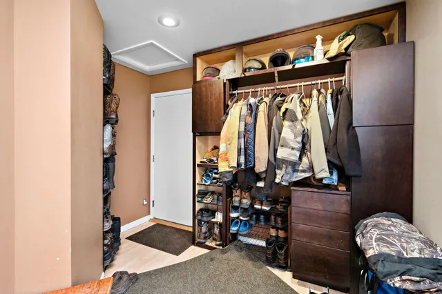 $849,900 | 640 Orchard Park Road, Long Lake, MN 55356