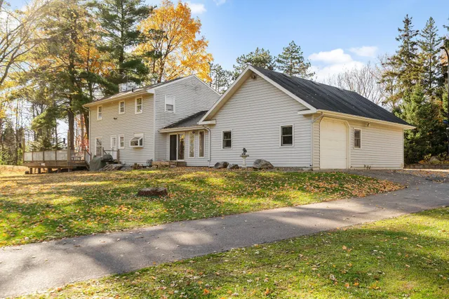 $849,900 | 640 Orchard Park Road, Long Lake, MN 55356