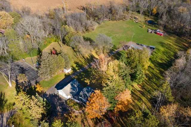 $849,900 | 640 Orchard Park Road, Long Lake, MN 55356