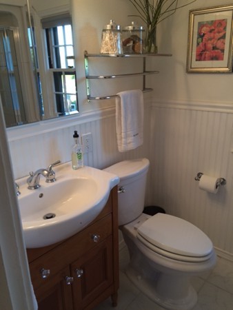 36 Otsego Road Worcester, MA 01609 - Photo 8 of 15 Gallery Image 8