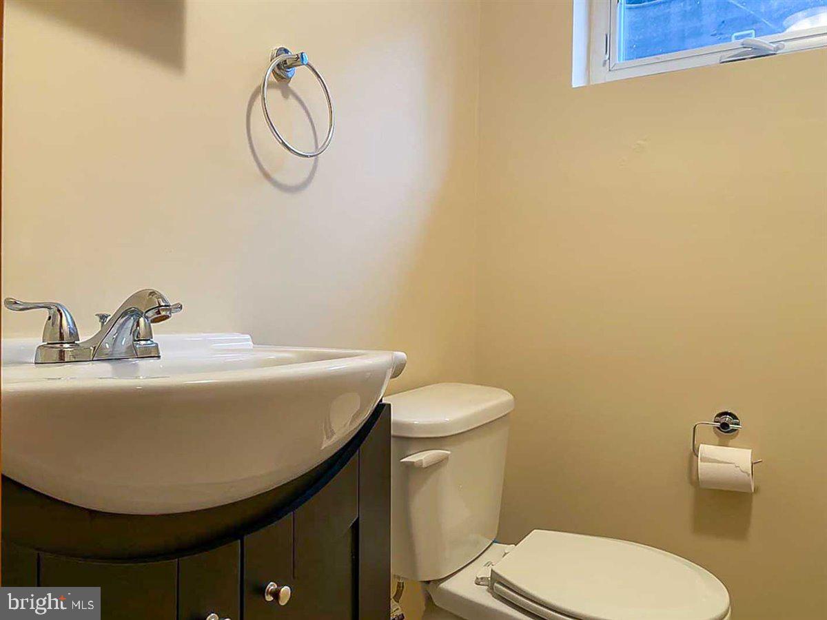 714 Kerwin Road Silver Spring, MD 20901 - Photo 30 of 34