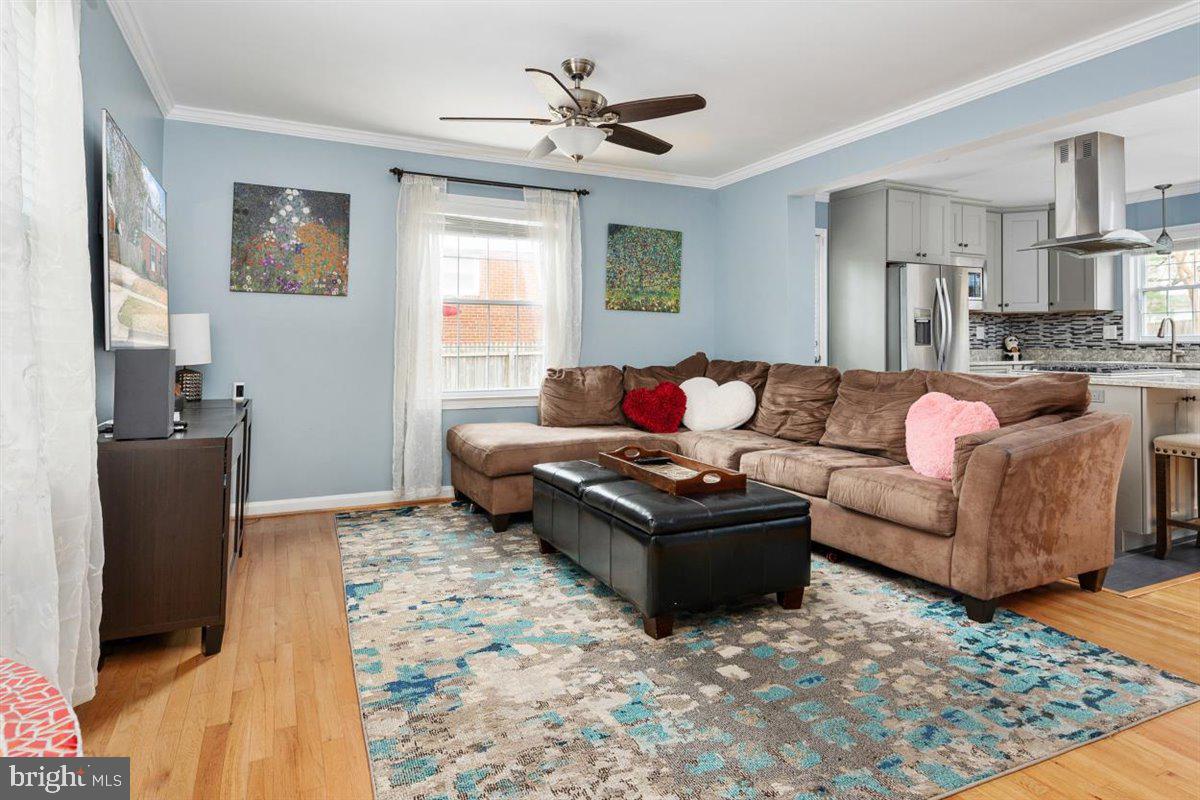 714 Kerwin Road Silver Spring, MD 20901 - Photo 5 of 34