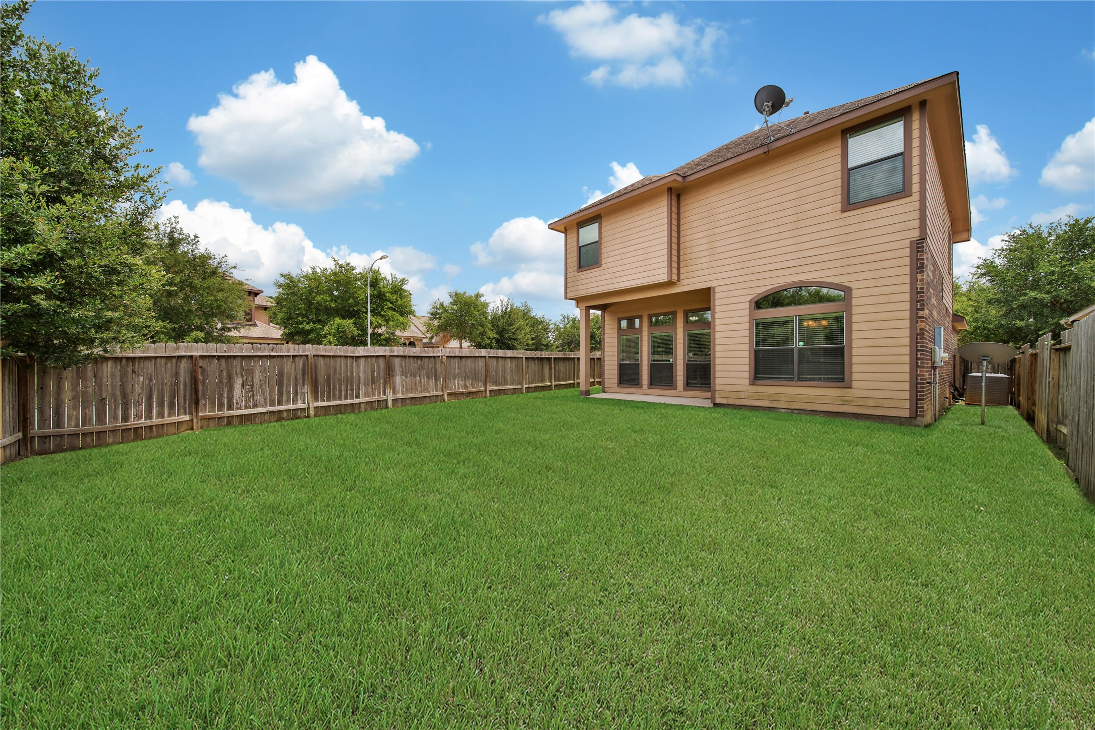 711 Aulia Lane Spring, TX 77386 - Photo 4 of 25