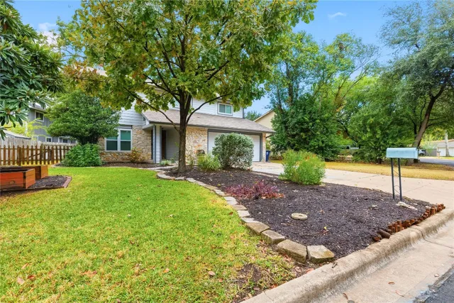 $2,300 | 7508 Elderberry Drive, Austin, TX 78745