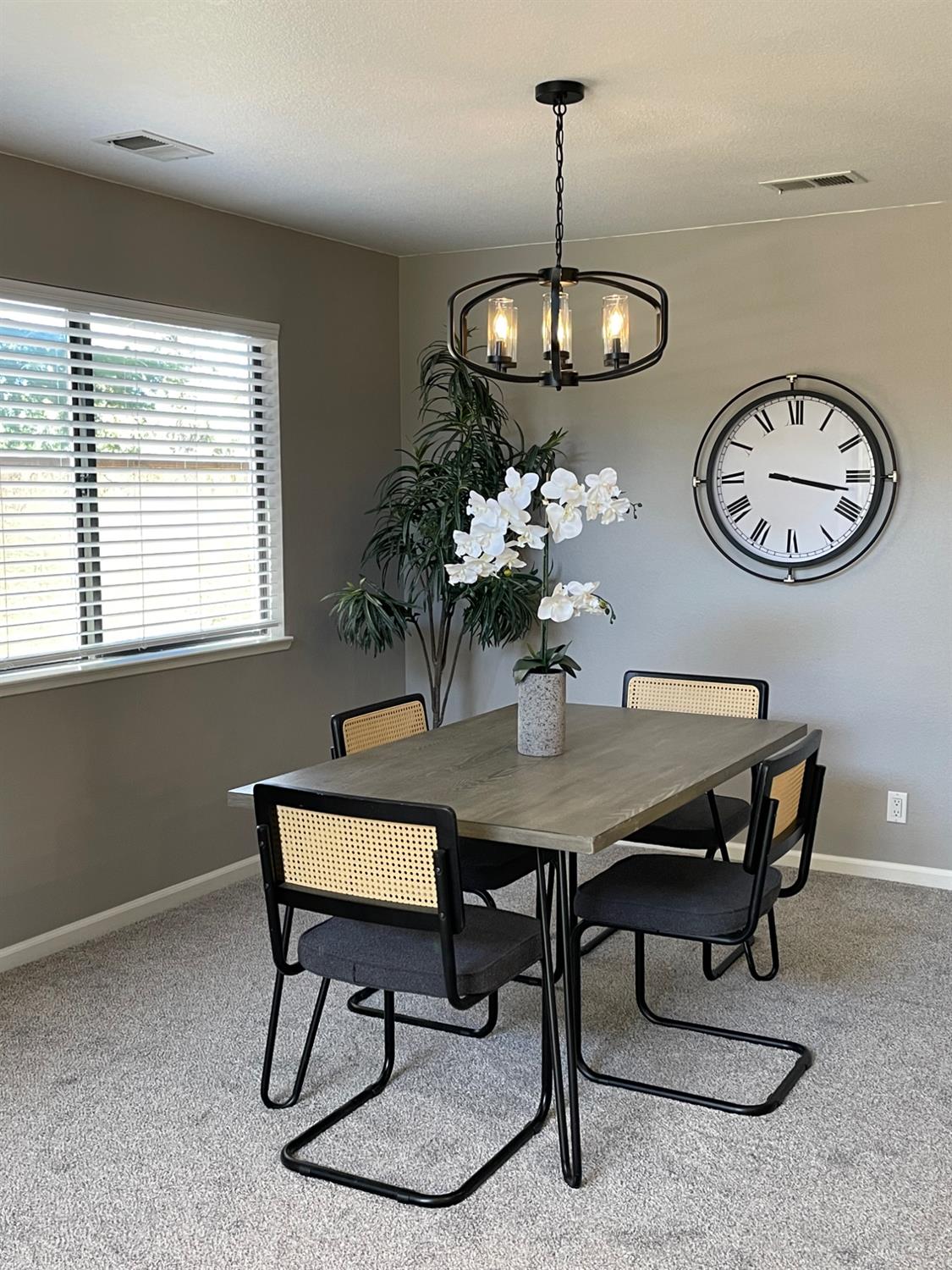 1355 Alex Circle Turlock, CA 95382 - Photo 6 of 21