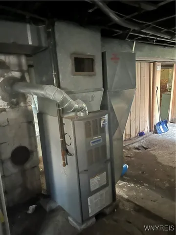 $149,900 | 2228 Cleveland Avenue, Niagara Falls, NY 14305