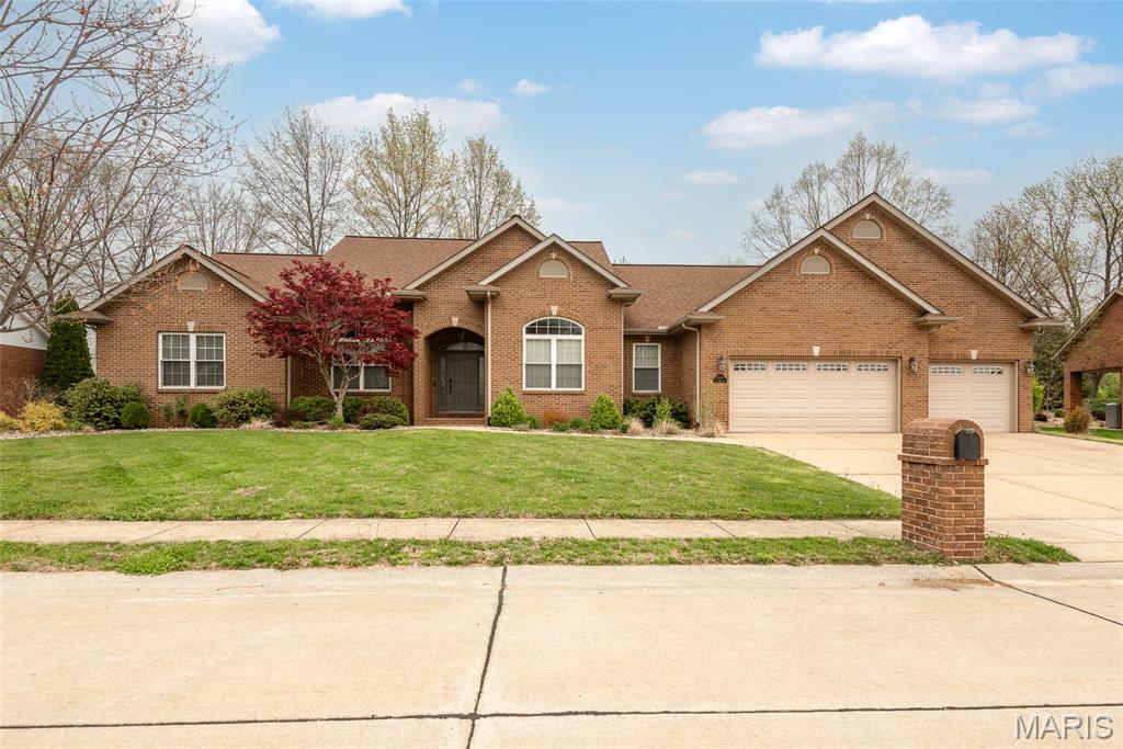 1830 Riviera Lane O'Fallon, IL 62269 - Photo 1 of 34