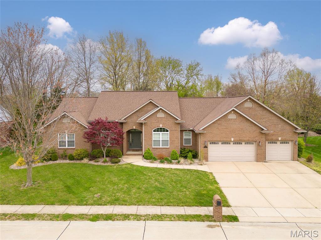 1830 Riviera Lane O'Fallon, IL 62269 - Photo 2 of 34