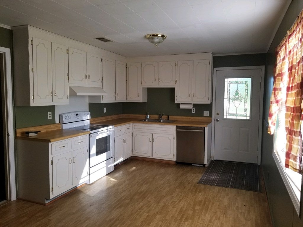 810 Homer James Road Lenox, GA 31637 - Photo 5 of 10 Gallery Image 5