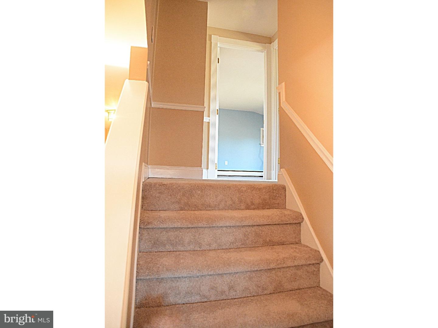 1248 Beverly Road Warminster, PA 18974 - Photo 19 of 23 Kitchen