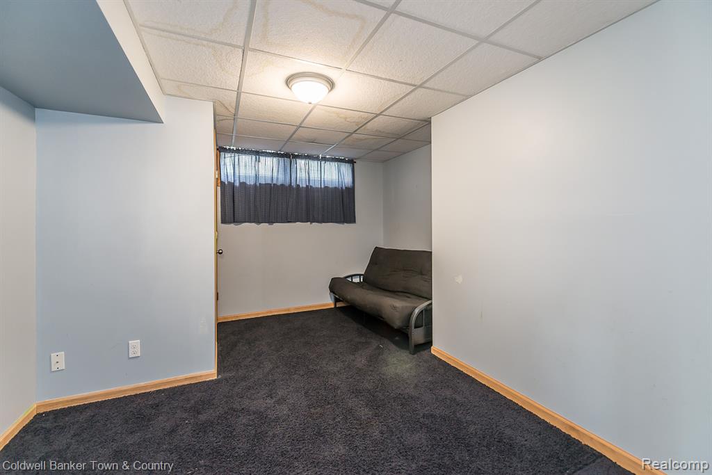 7158 Stow Road Fowlerville, MI 48836 - Photo 35 of 47