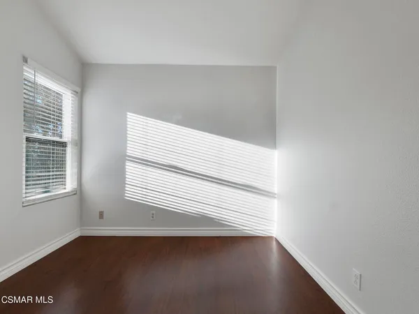 $619,000 | 6442 Twin Cir Lane, Unit 6, Simi Valley, CA 93063