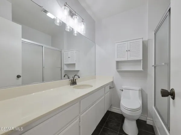 $619,000 | 6442 Twin Cir Lane, Unit 6, Simi Valley, CA 93063