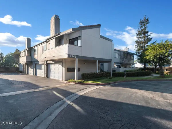 $619,000 | 6442 Twin Cir Lane, Unit 6, Simi Valley, CA 93063
