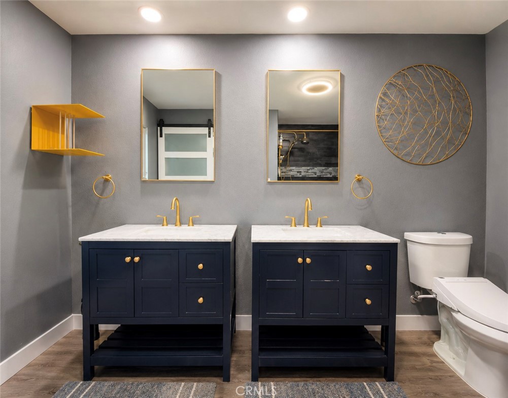 5602 North Sycamore Avenue Rialto, CA 92377 - Photo 24 of 42 Primary Bathroom