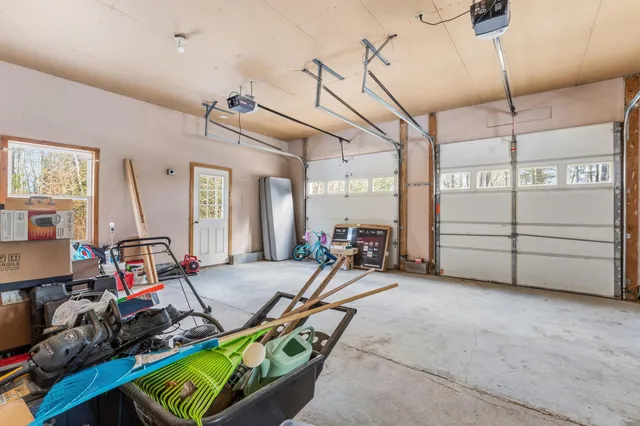 $319,999 | 28 Marden Road, Readfield, ME 04355