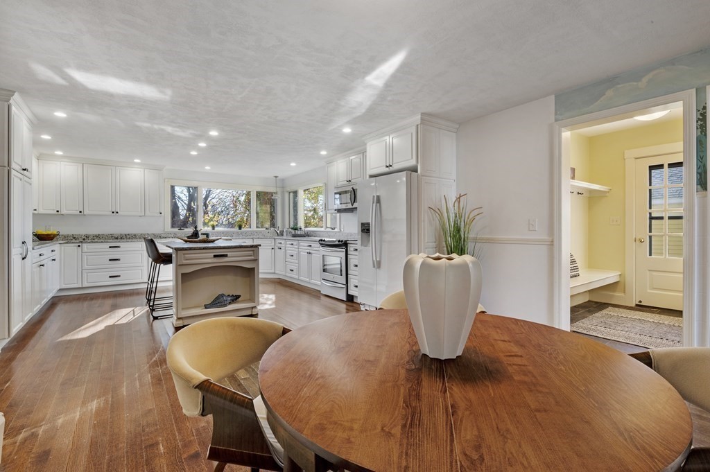 24 Wonson Street Gloucester, MA 01930 - Photo 12 of 38