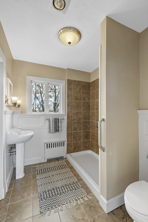 24 Wonson Street Gloucester, MA 01930 - Photo 22 of 38