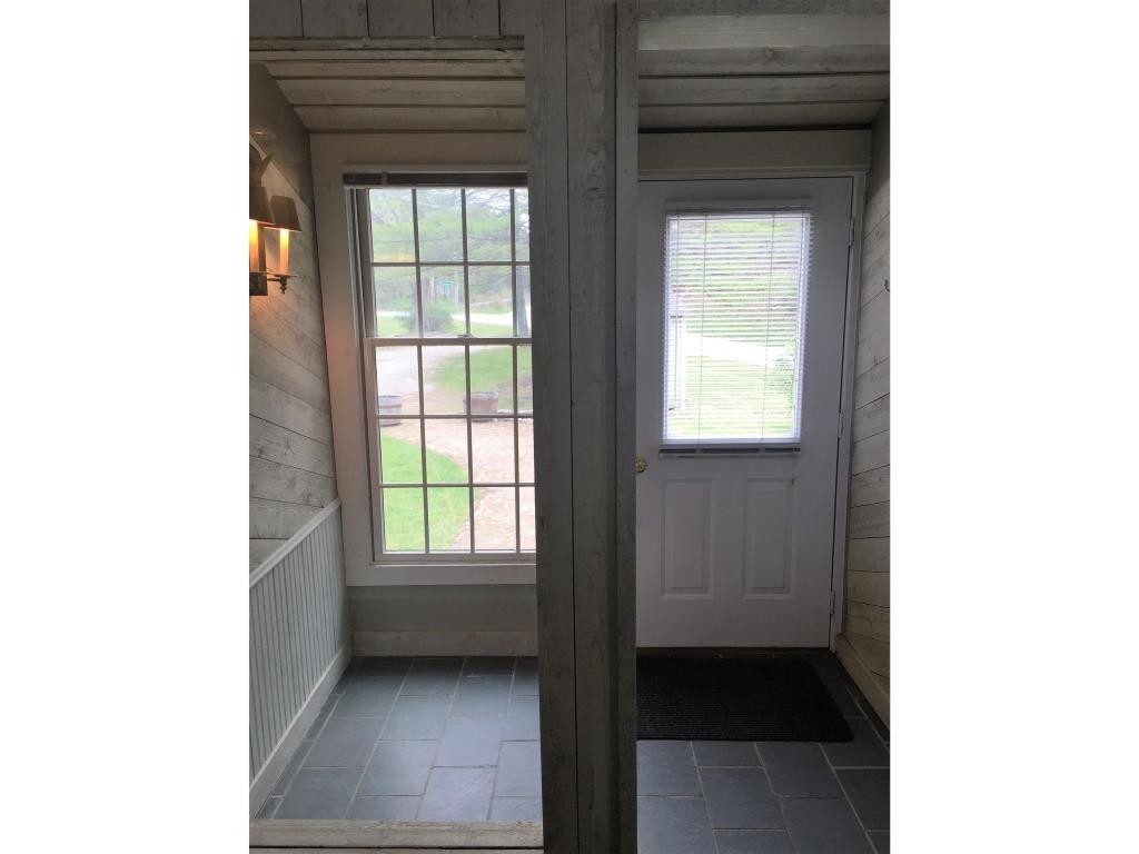 5524 Vermont Rte 7a Arlington, VT 05250 - Photo 3 of 15 Gallery Image 3