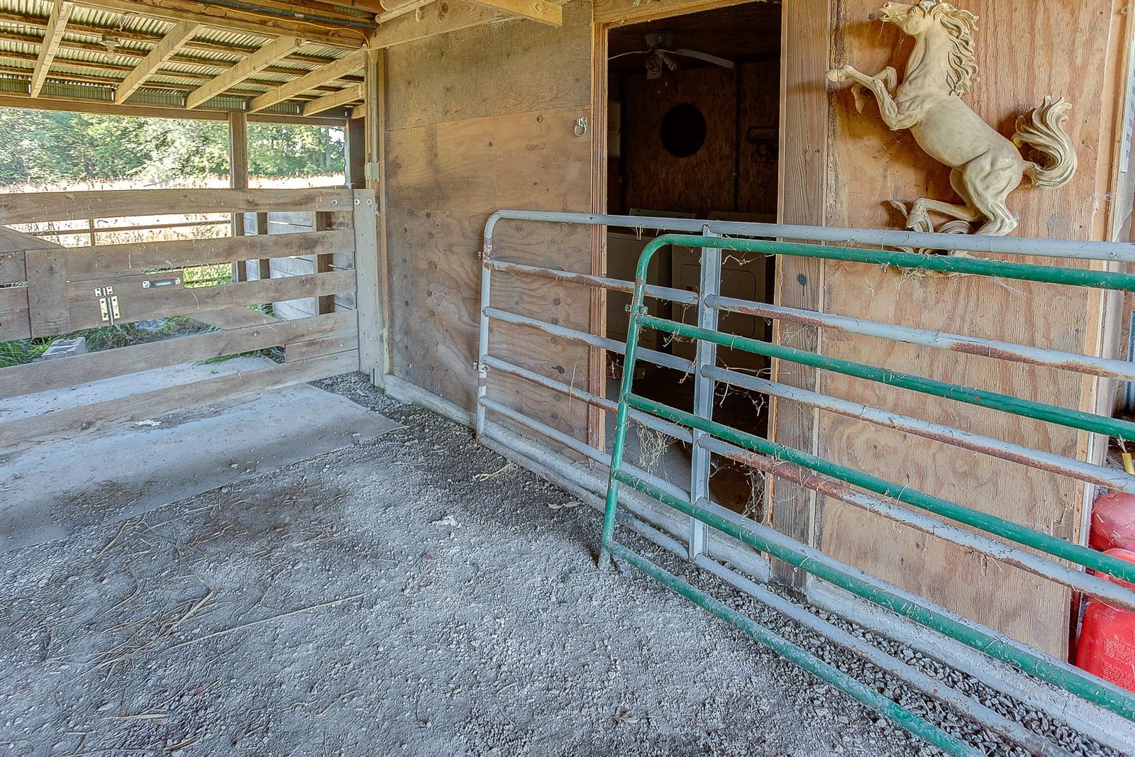 9541 Lessley Road Sparta, IL 62286 - Photo 23 of 41