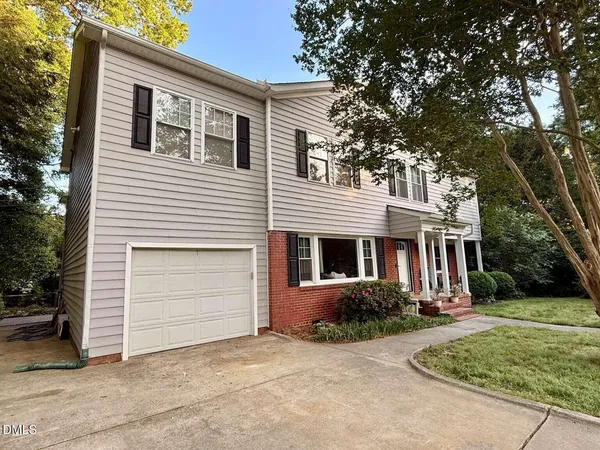$700,000 | 5125 Wickham Road, Raleigh, NC 27606