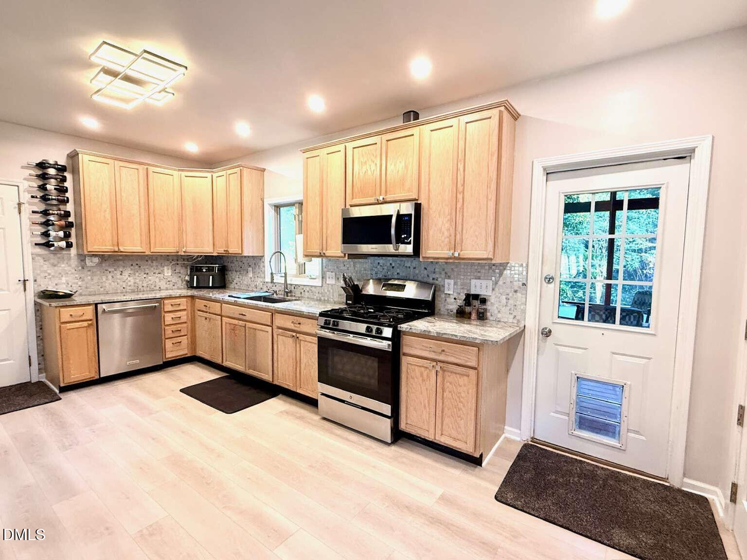 5125 Wickham Road Raleigh, NC 27606 - Photo 7 of 33 Kilgour.6