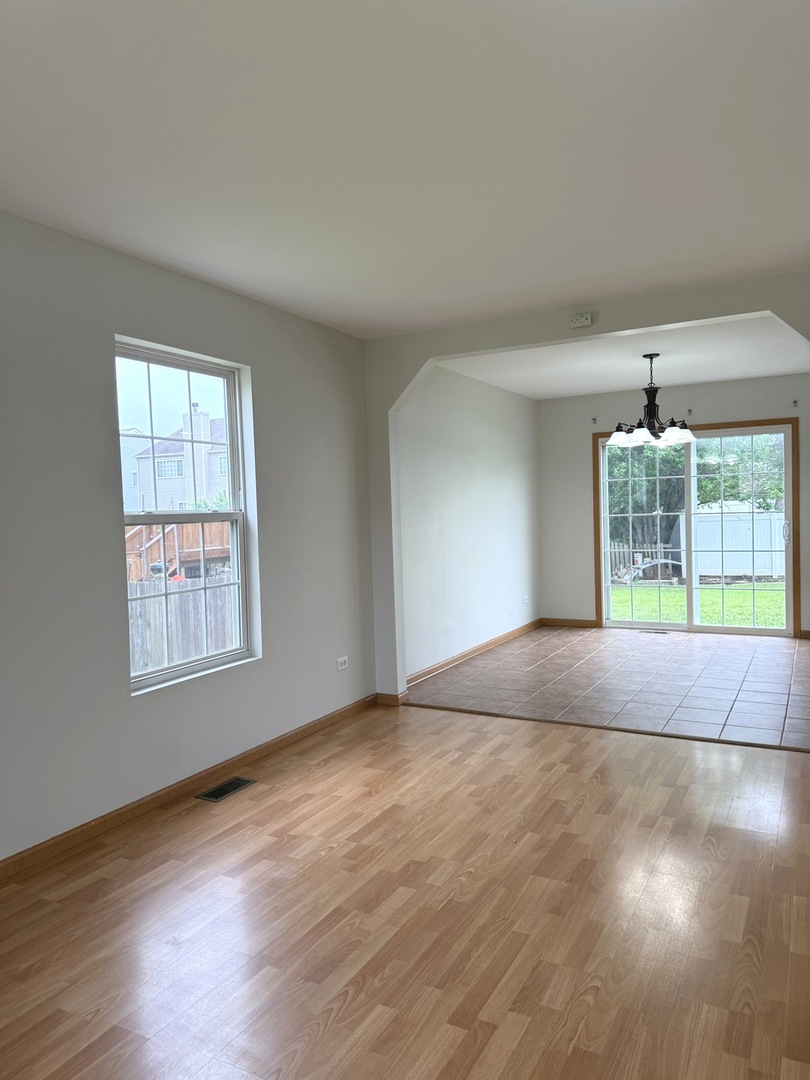 6304 Blue Ridge Drive Plainfield, IL 60586 - Photo 6 of 30
