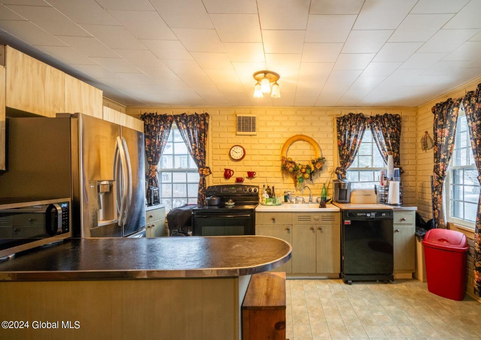 33-35 Lake Mills Road Cairo, NY 12413 - Photo 6 of 30 Screenshot 2024-02-02 130229