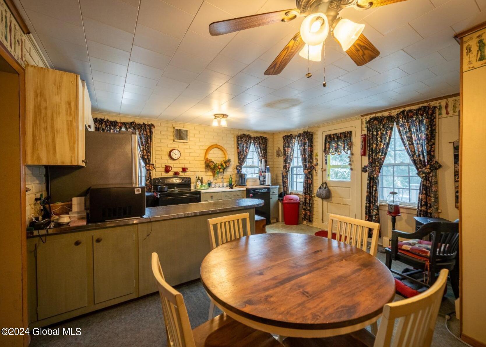 33-35 Lake Mills Road Cairo, NY 12413 - Photo 7 of 30 Screenshot 2024-02-02 130246