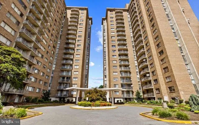 a view of an entryway