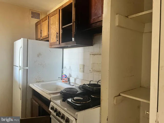 $80,000 | 1836 Metzerott Road, Unit 1717, Hyattsville, MD 20783