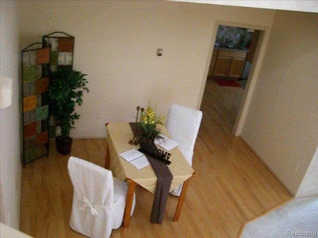 41674 Mitchell Road Novi, MI 48377 - Photo 6 of 16 Dinning Room