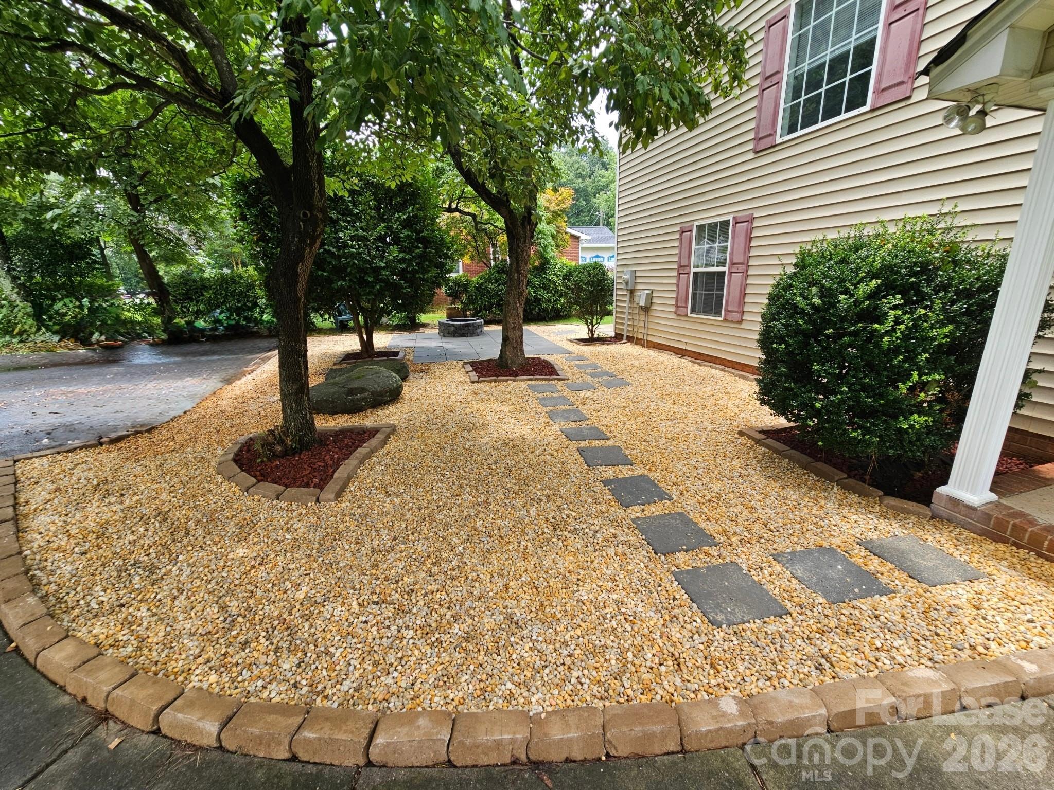 4653 Perkins Road Charlotte, NC 28269 - Photo 2 of 16 Gallery Image 2