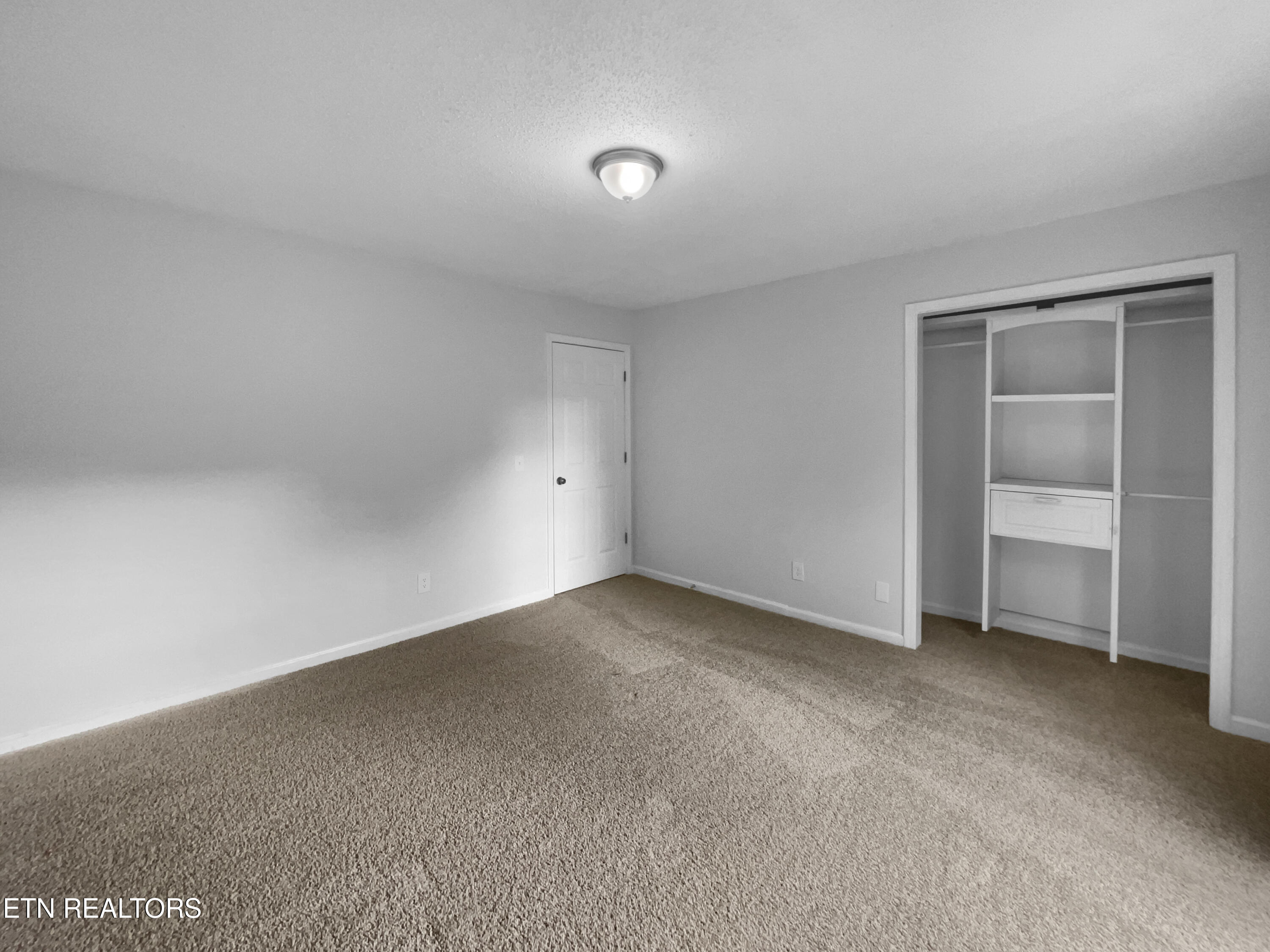 322 Chatuga Lane Loudon, TN 37774 - Photo 18 of 28 photo_25