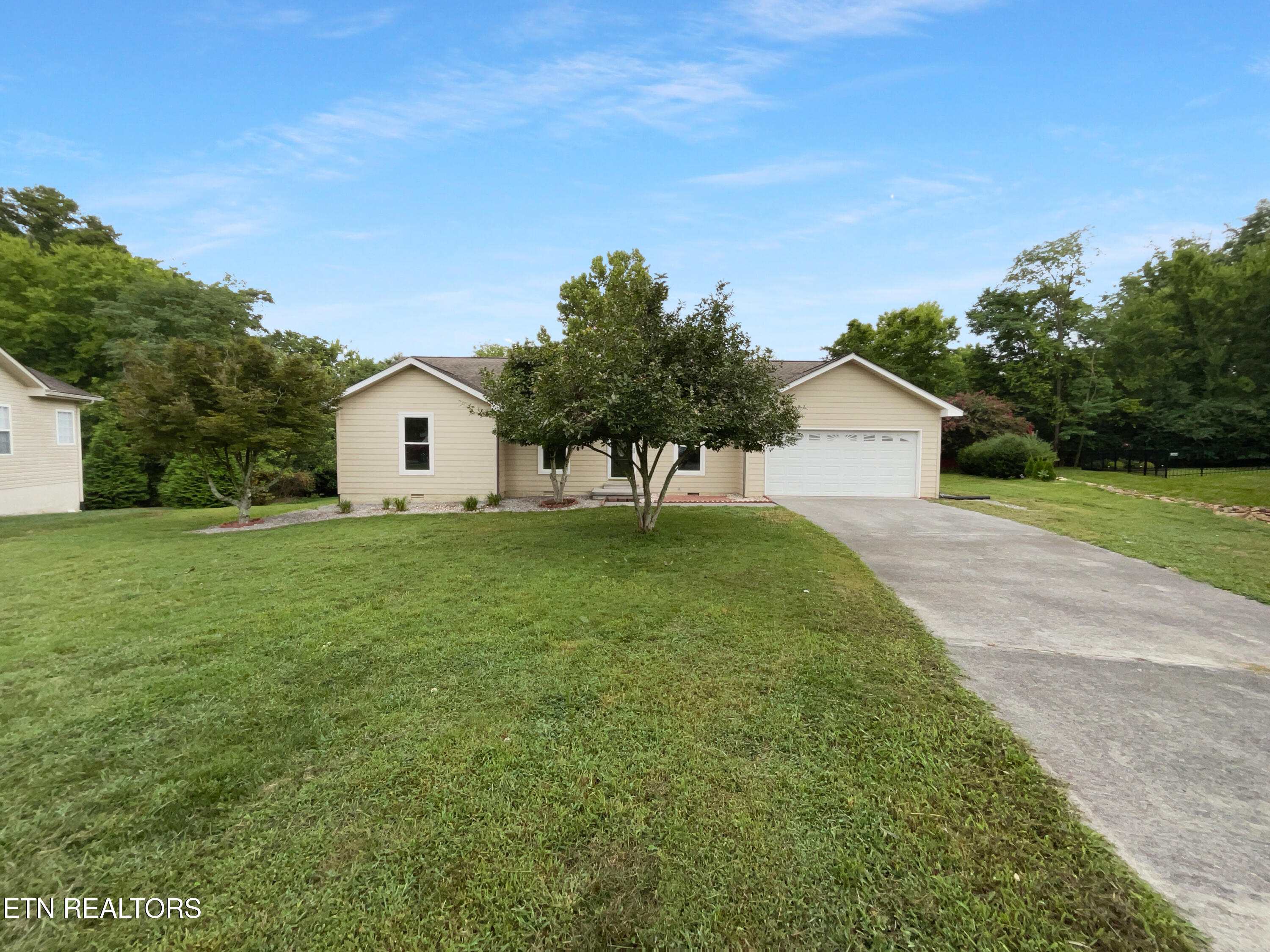 322 Chatuga Lane Loudon, TN 37774 - Photo 27 of 28 photo_14