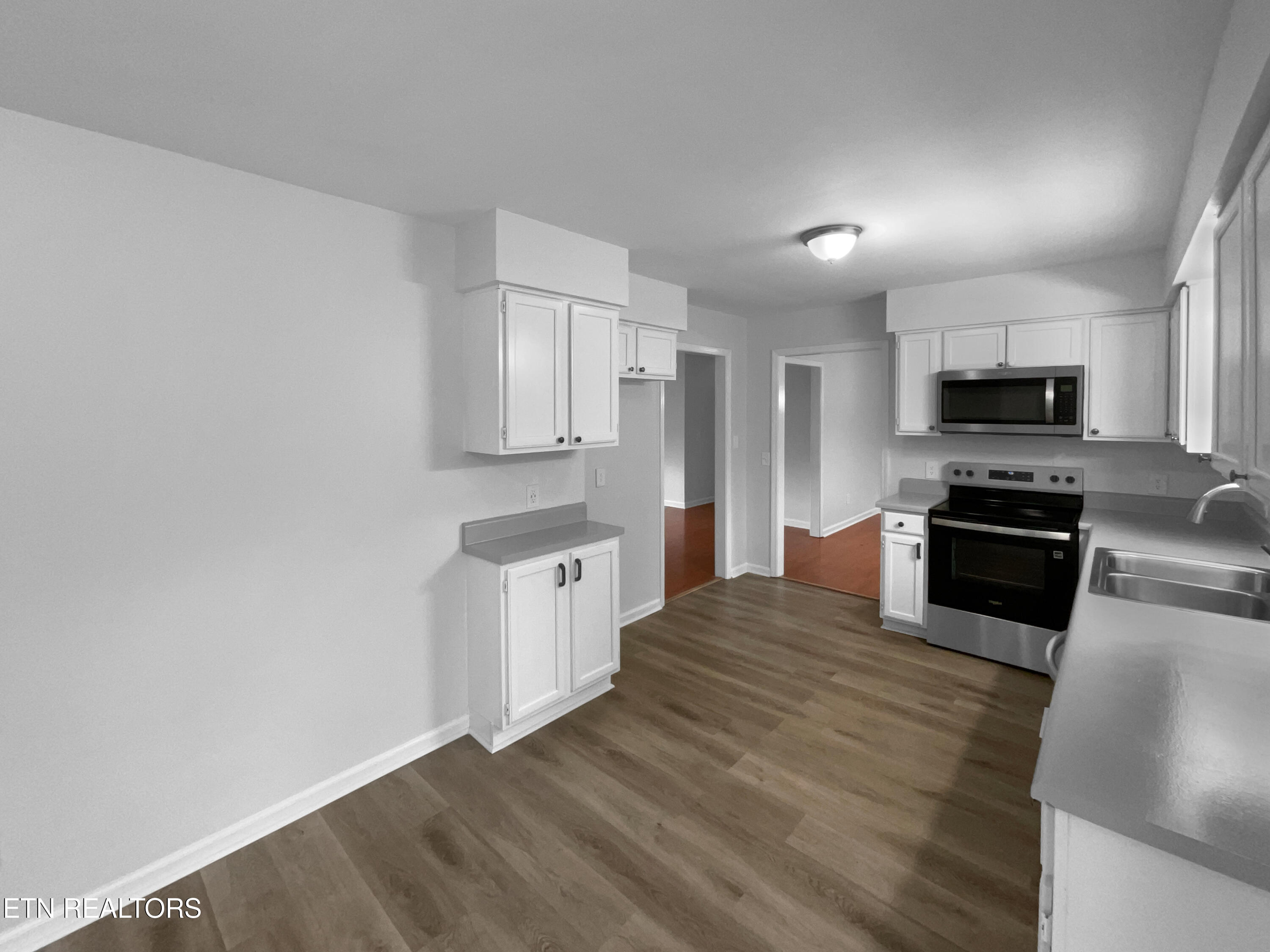 322 Chatuga Lane Loudon, TN 37774 - Photo 10 of 28 photo_21