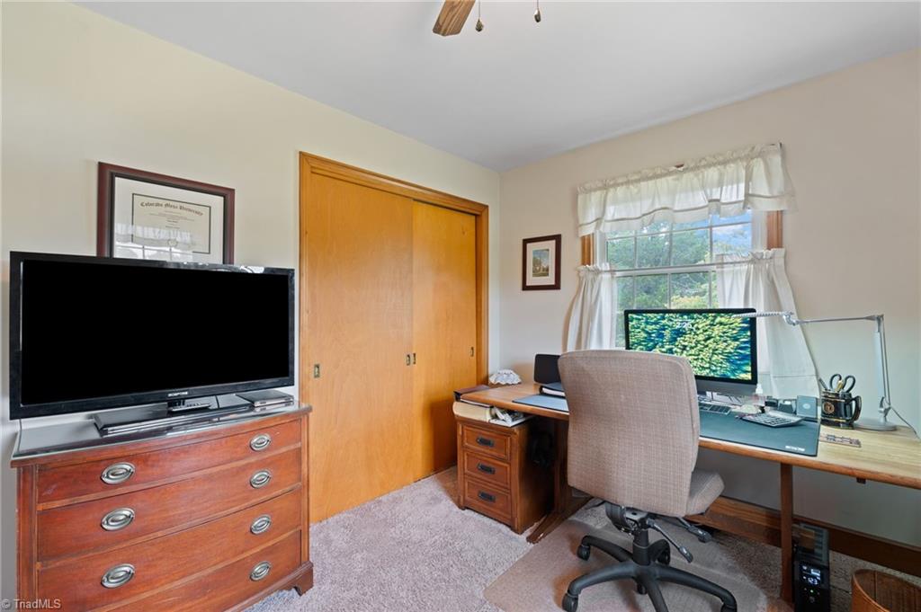 1105 Ritters Lake Road Greensboro, NC 27406 - Photo 25 of 50 Gallery Image 25