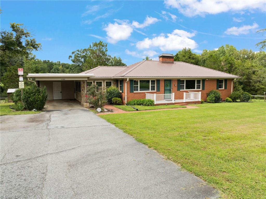 1105 Ritters Lake Road Greensboro, NC 27406 - Photo 3 of 50 Gallery Image 3