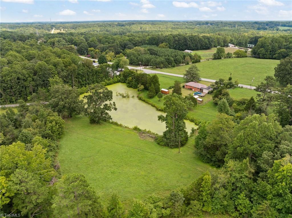 1105 Ritters Lake Road Greensboro, NC 27406 - Photo 47 of 50 Gallery Image 47