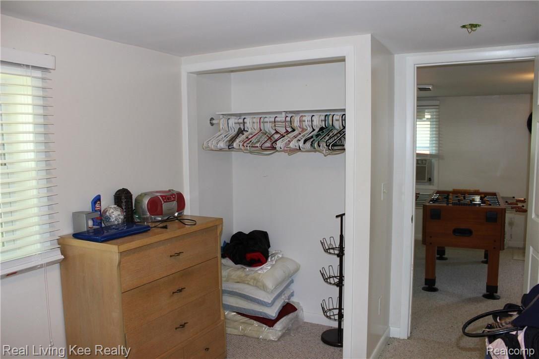 556 Curzon Road Rochester, MI 48307 - Photo 41 of 49 17.JPG